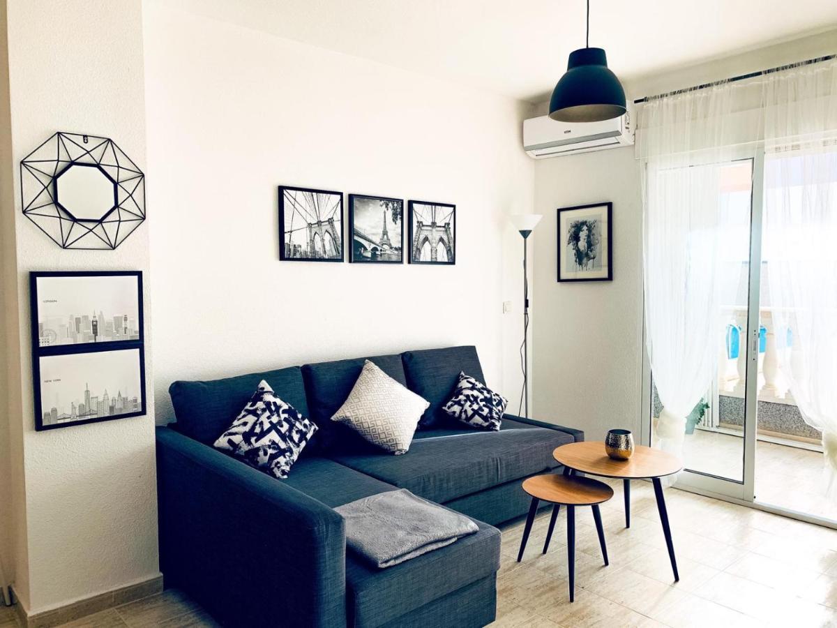 Apartment Bella Mar 또레비에하 외부 사진